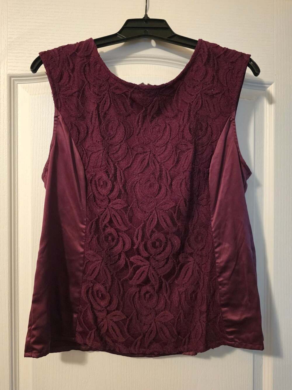 INC International Concepts Women's Burgundy Sleeveless Lace and Satin Blouse XL